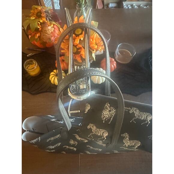 Kate Spade All Day Dancing Zebras Large Tote EUC Women's & Detachable Wristlet - Picture 8 of 16